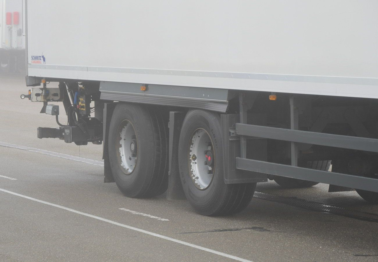 Schmitz Cargobull SKO 20 / LZG LENKACHSE /TK SLX / LBW 2000 kg - Полуприцеп-фургон: фото 5 Schmitz Cargobull SKO 20 / LZG LENKACHSE /TK SLX / LBW 2000 kg - Полуприцеп-фургон: фото 5
