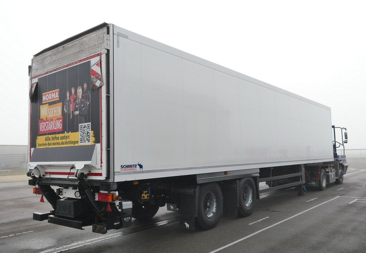 Schmitz Cargobull SKO 20 / LZG LENKACHSE /TK SLX / LBW 2000 kg - Полуприцеп-фургон: фото 4 Schmitz Cargobull SKO 20 / LZG LENKACHSE /TK SLX / LBW 2000 kg - Полуприцеп-фургон: фото 4