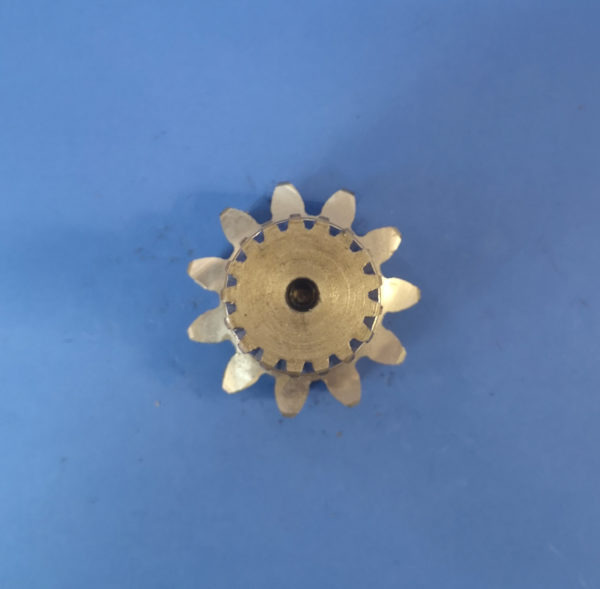 010040A / 20/903618 Swing motor shaft Hitachi EX15.2, JCB 8014 - Поворотный редуктор для Строительной техники: фото 3 010040A / 20/903618 Swing motor shaft Hitachi EX15.2, JCB 8014 - Поворотный редуктор для Строительной техники: фото 3