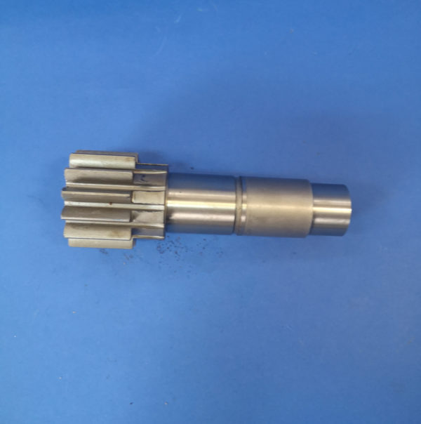 010050A Takeuchi TB020 swing motor shaft - Поворотный редуктор для Строительной техники: фото 2 010050A Takeuchi TB020 swing motor shaft - Поворотный редуктор для Строительной техники: фото 2