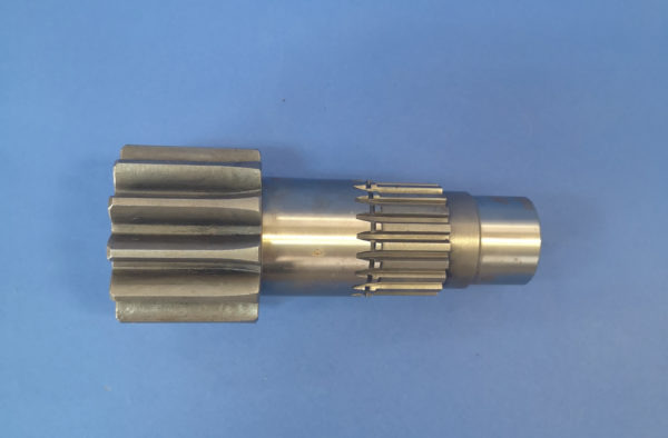 010210A / 1903124703 Takeuchi TB016 Swing Motor Shaft - Поворотный редуктор для Строительной техники: фото 2 010210A / 1903124703 Takeuchi TB016 Swing Motor Shaft - Поворотный редуктор для Строительной техники: фото 2