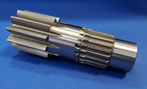 010300A / 0799503 – 0011 Swing Motor Shaft – Hanix H15,Hitachi ZX16, Hitachi ZX18-3 - Поворотный редуктор для Строительной техники: фото 5 010300A / 0799503 – 0011 Swing Motor Shaft – Hanix H15,Hitachi ZX16, Hitachi ZX18-3 - Поворотный редуктор для Строительной техники: фото 5