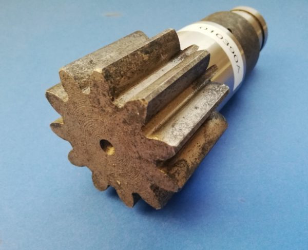 010400A Hitachi ZX14, JCB 8010 swing motor shaft - Поворотный редуктор для Строительной техники: фото 1 010400A Hitachi ZX14, JCB 8010 swing motor shaft - Поворотный редуктор для Строительной техники: фото 1