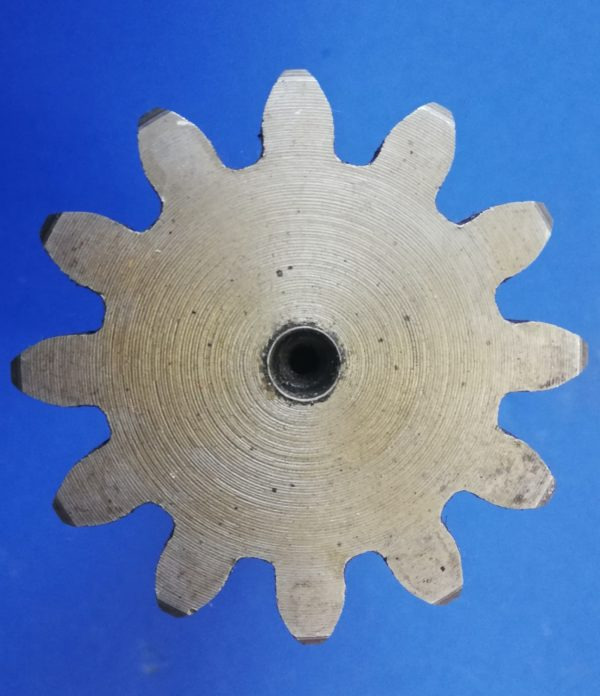 010420A Takeuchi TB014 Schwenkmotorwelle - Поворотный редуктор для Строительной техники: фото 2 010420A Takeuchi TB014 Schwenkmotorwelle - Поворотный редуктор для Строительной техники: фото 2