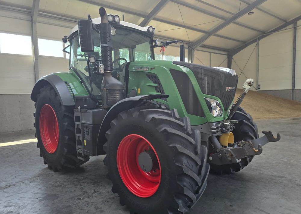 Fendt 828 S4 - Трактор: фото 2 Fendt 828 S4 - Трактор: фото 2