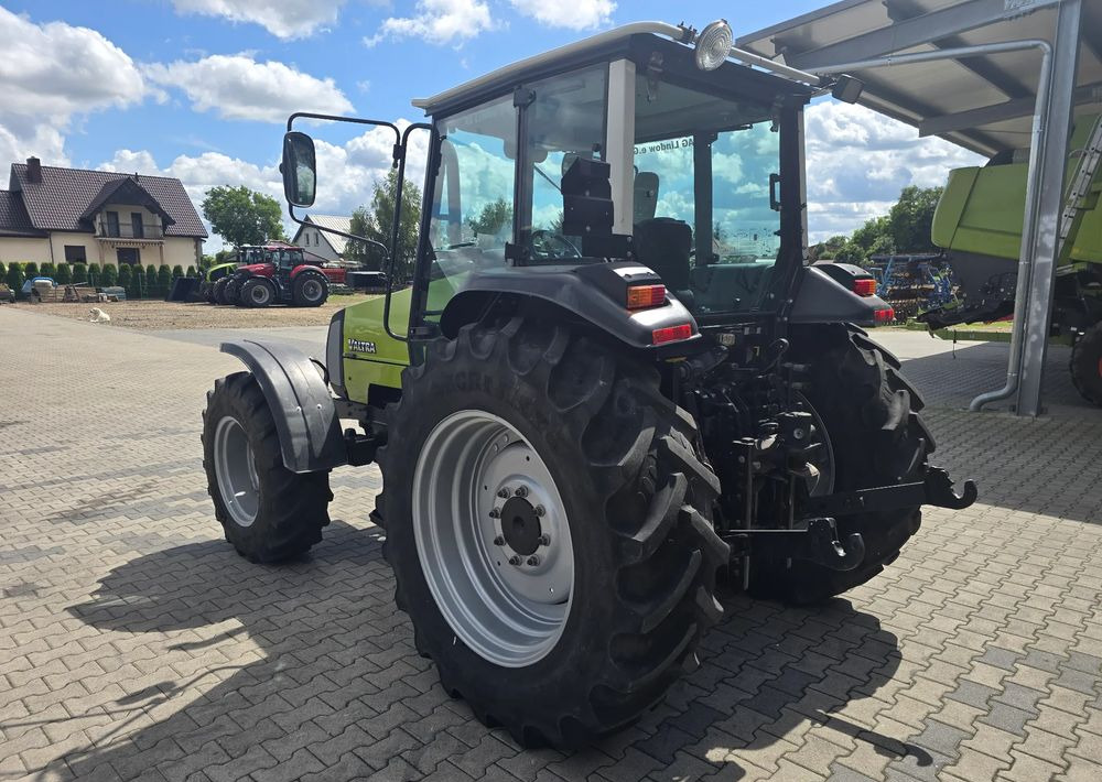 Трактор Valtra 800: фото 7