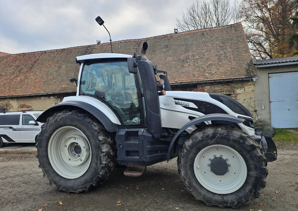 Valtra T 174S - Трактор: фото 4 Valtra T 174S - Трактор: фото 4