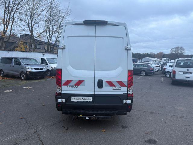 Iveco Daily Kasten HKa 35 S 16 AUTOMATIK - Цельнометаллический фургон: фото 4 Iveco Daily Kasten HKa 35 S 16 AUTOMATIK - Цельнометаллический фургон: фото 4