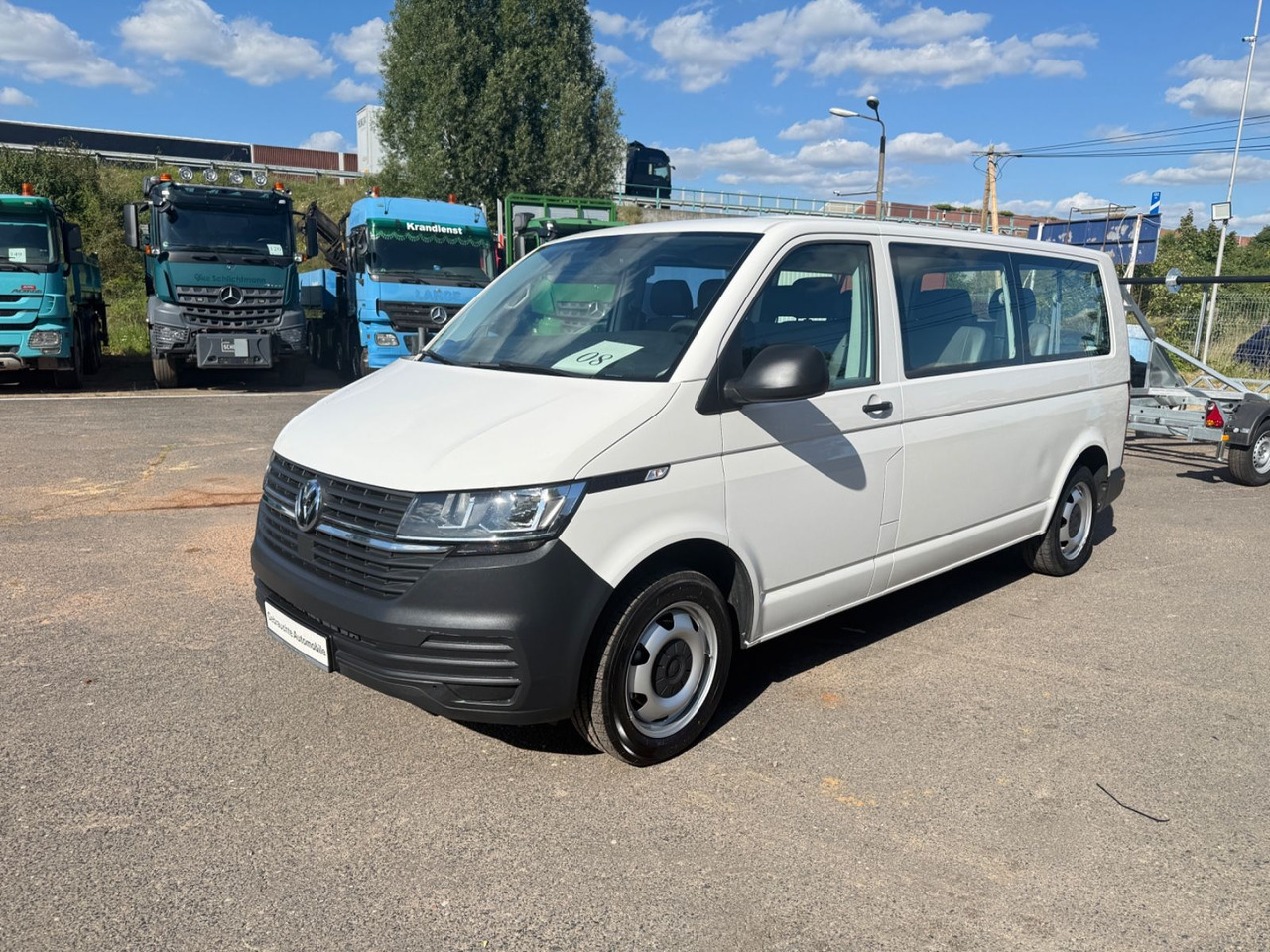 Volkswagen T6 Transporter Kombi lang 9 Sitzer - Пассажирский фургон: фото 3 Volkswagen T6 Transporter Kombi lang 9 Sitzer - Пассажирский фургон: фото 3