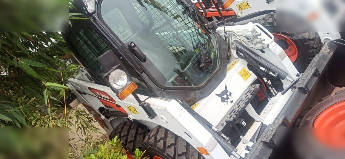 BOBCAT S450 - Мини-погрузчик с бортовым поворотом: фото 2 BOBCAT S450 - Мини-погрузчик с бортовым поворотом: фото 2