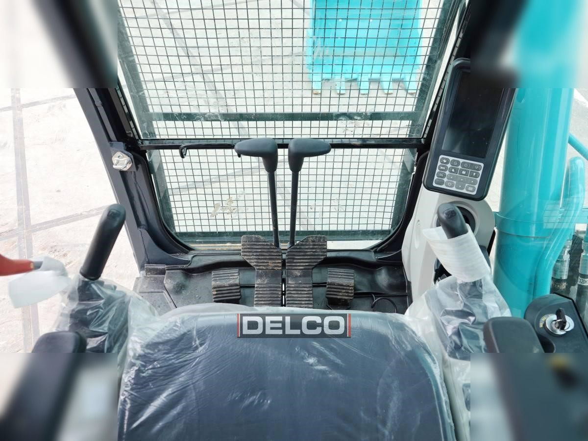 KOBELCO SK220 - Гусеничный экскаватор: фото 5 KOBELCO SK220 - Гусеничный экскаватор: фото 5