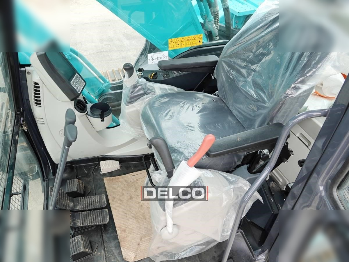 KOBELCO SK220 - Гусеничный экскаватор: фото 4 KOBELCO SK220 - Гусеничный экскаватор: фото 4