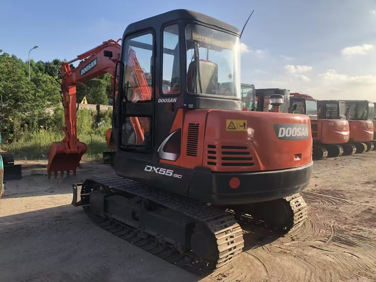 Doosan DX55 - Гусеничный экскаватор: фото 4 Doosan DX55 - Гусеничный экскаватор: фото 4