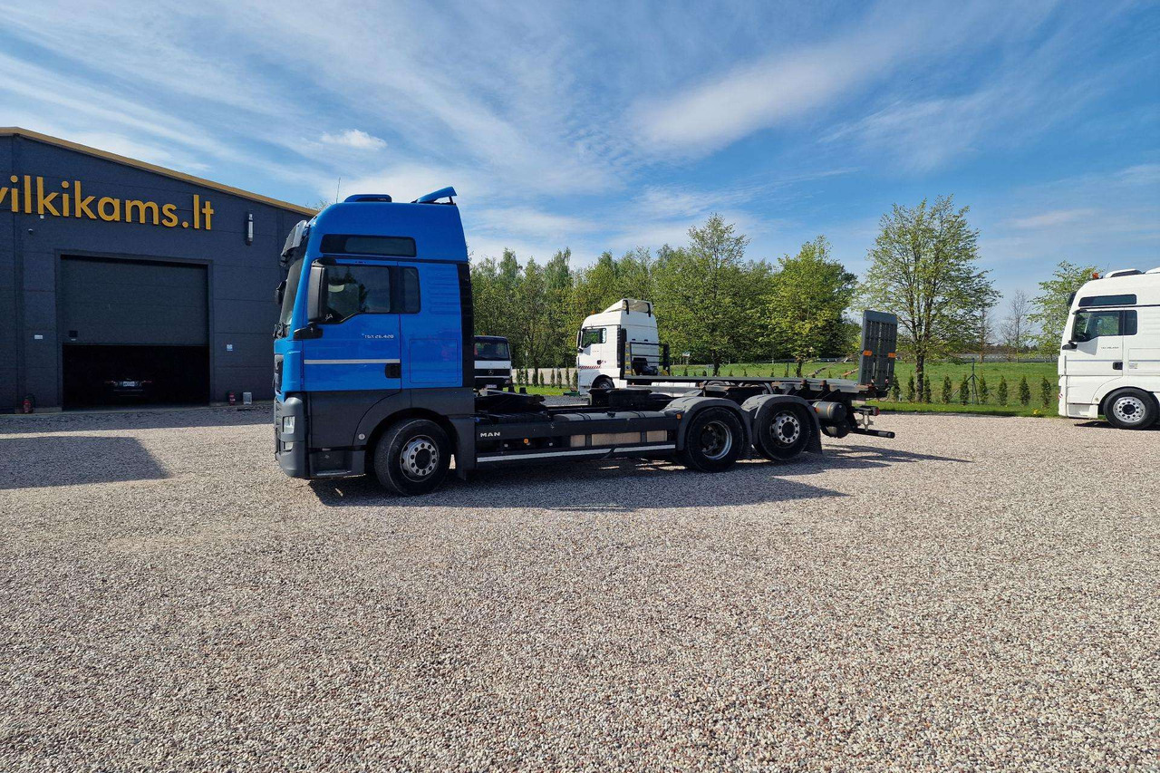MAN TGX 26.460 - Грузовик-контейнеровоз/ Сменный кузов: фото 3 MAN TGX 26.460 - Грузовик-контейнеровоз/ Сменный кузов: фото 3