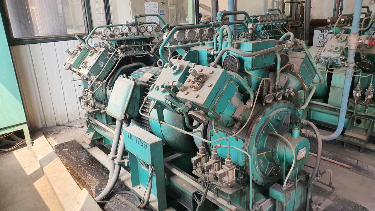 NK-JLM Neuenhauser kompresor sprężarka 43 bar 154m3/h 41kW - Воздушный компрессор: фото 1 NK-JLM Neuenhauser kompresor sprężarka 43 bar 154m3/h 41kW - Воздушный компрессор: фото 1