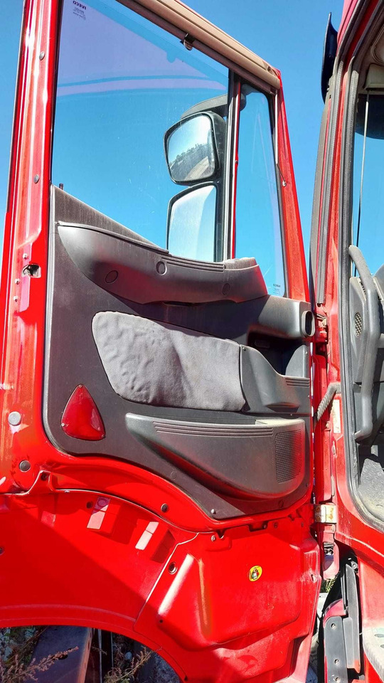 Drzwi do IVECO STRALIS 500 prawe/lewe - Дверь и запчасти для Грузовиков: фото 3 Drzwi do IVECO STRALIS 500 prawe/lewe - Дверь и запчасти для Грузовиков: фото 3