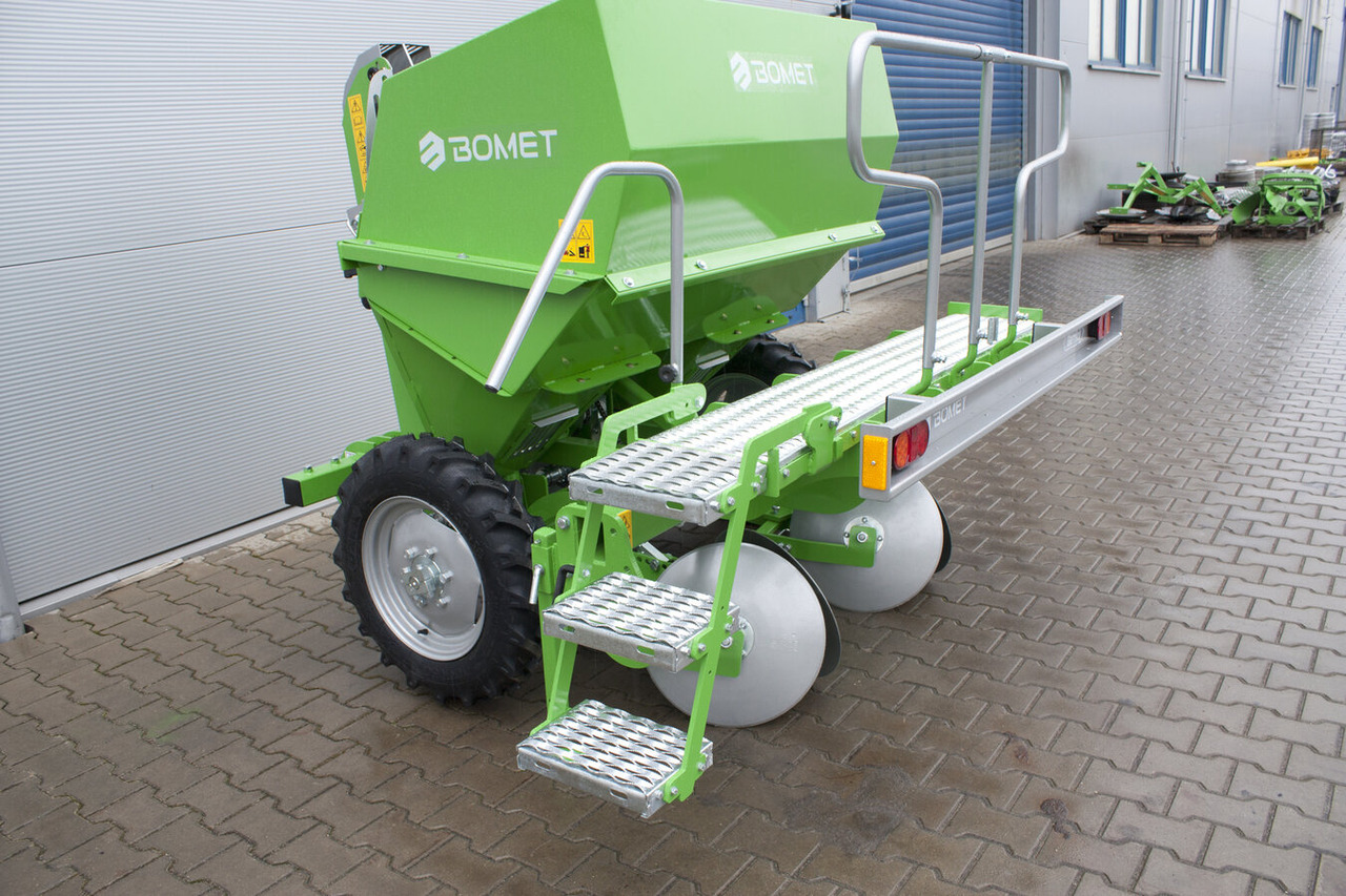 Новый Картофелесажалка Bomet Kartoffelpflanzmaschine / Potato planter / Planteuse de pomme de terre / Piantapatate / Sadzarka ziemniaków: фото 6 Новый Картофелесажалка Bomet Kartoffelpflanzmaschine / Potato planter / Planteuse de pomme de terre / Piantapatate / Sadzarka ziemniaków: фото 6