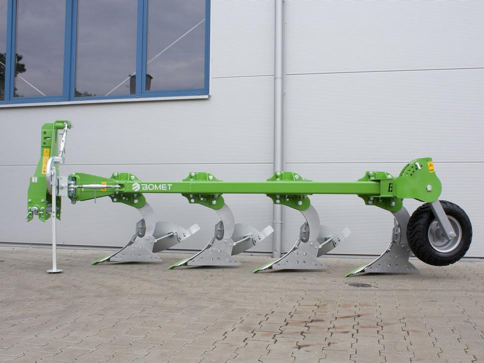 Bomet Pflüge / Single-beam plow / Charrue mono-poutre / Aratro / Плуг / Pług jednobelkowy Libra 3+1 - Плуг: фото 3 Bomet Pflüge / Single-beam plow / Charrue mono-poutre / Aratro / Плуг / Pług jednobelkowy Libra 3+1 - Плуг: фото 3