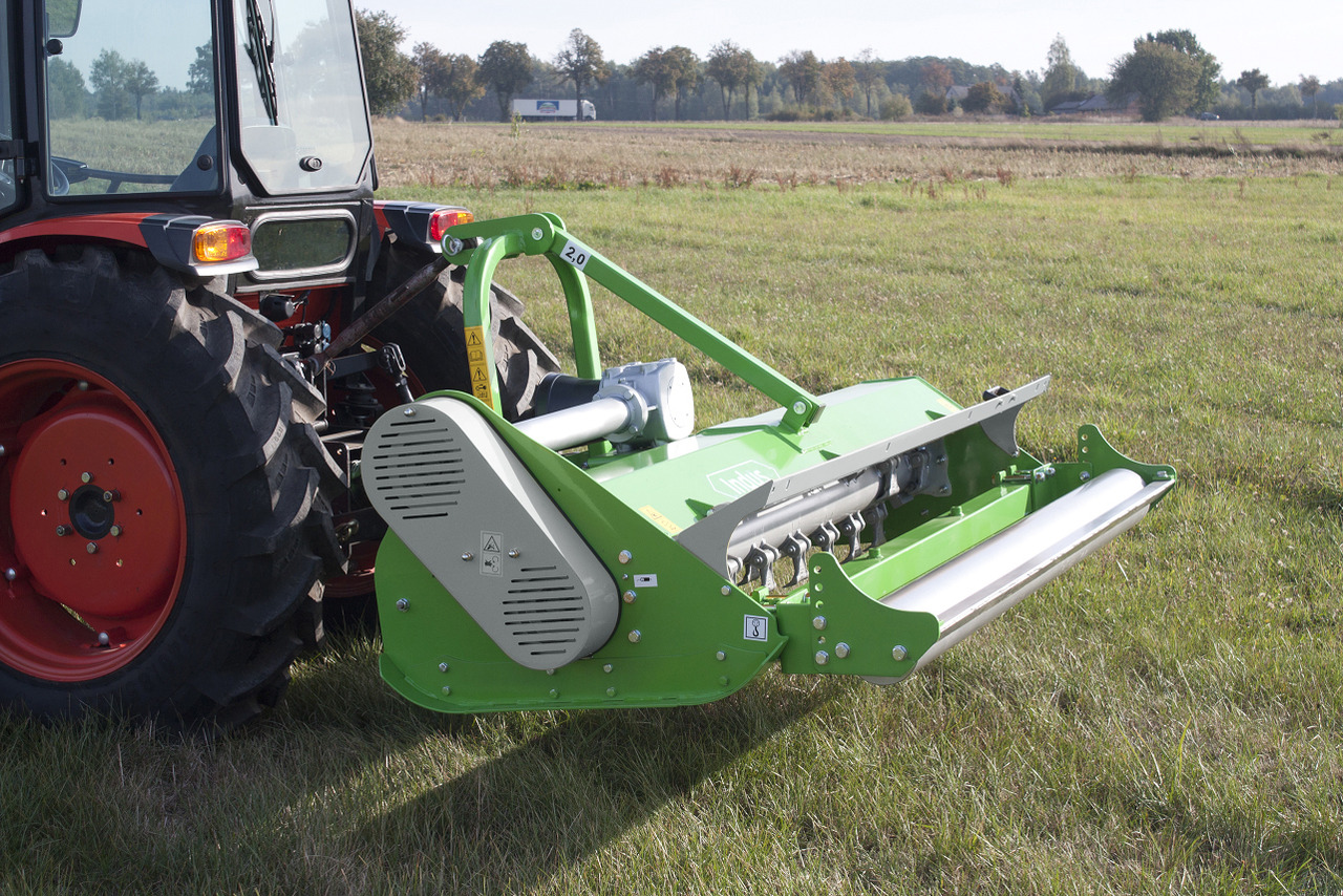 Bomet Schlegelmulcher / Flail mower / Faucheuse à fléaux / Condizionatore a flagelli / Мульчер / Kosiarka bijakowa Indus 2 m - Косилка-измельчитель: фото 1 Bomet Schlegelmulcher / Flail mower / Faucheuse à fléaux / Condizionatore a flagelli / Мульчер / Kosiarka bijakowa Indus 2 m - Косилка-измельчитель: фото 1