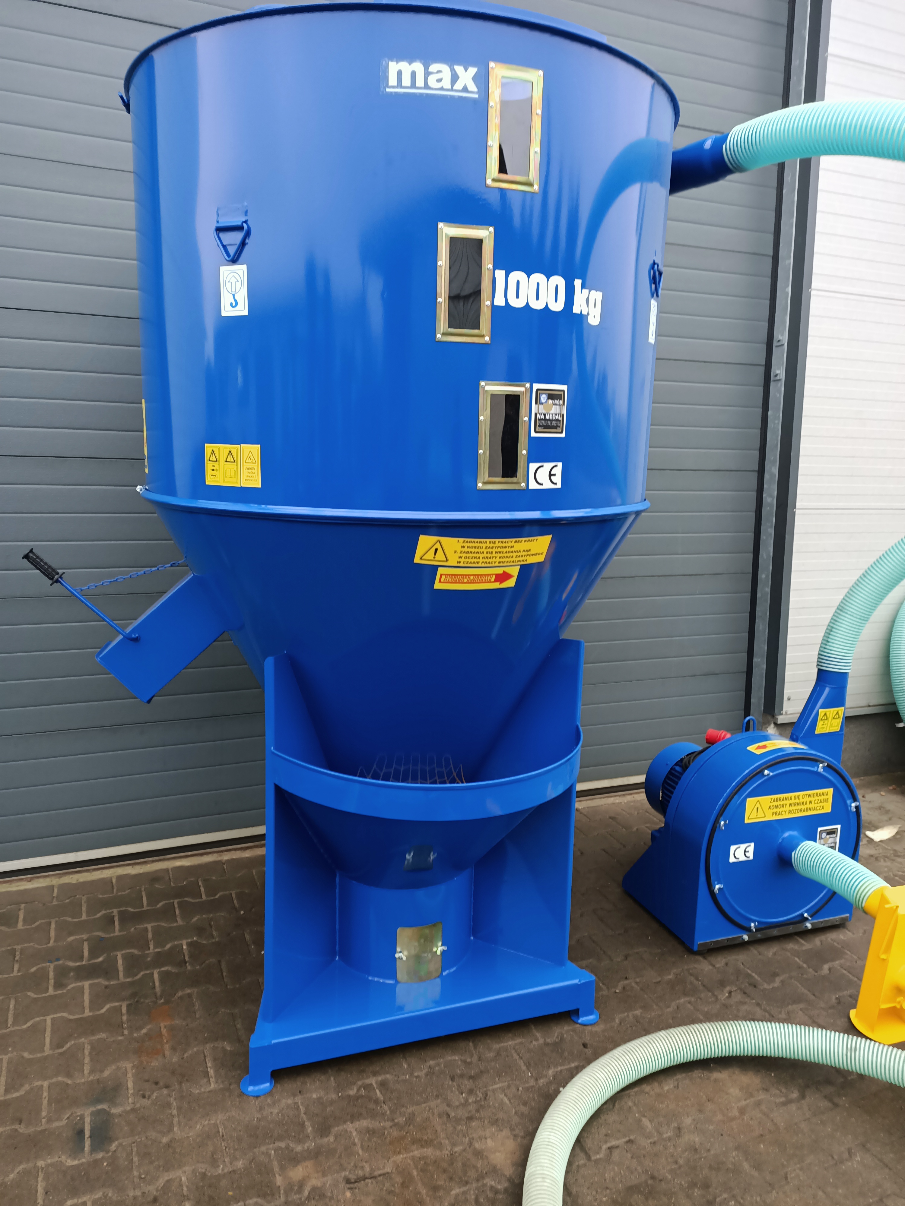 Новый Инвентарь для животноводства Dozamech Getreidemischanlage / Feed mixer / Melangeuse de fourrage / Miscelatore di mangime / Кормосмеситель / Mieszalnik H-033/2 1000 kg: фото 14