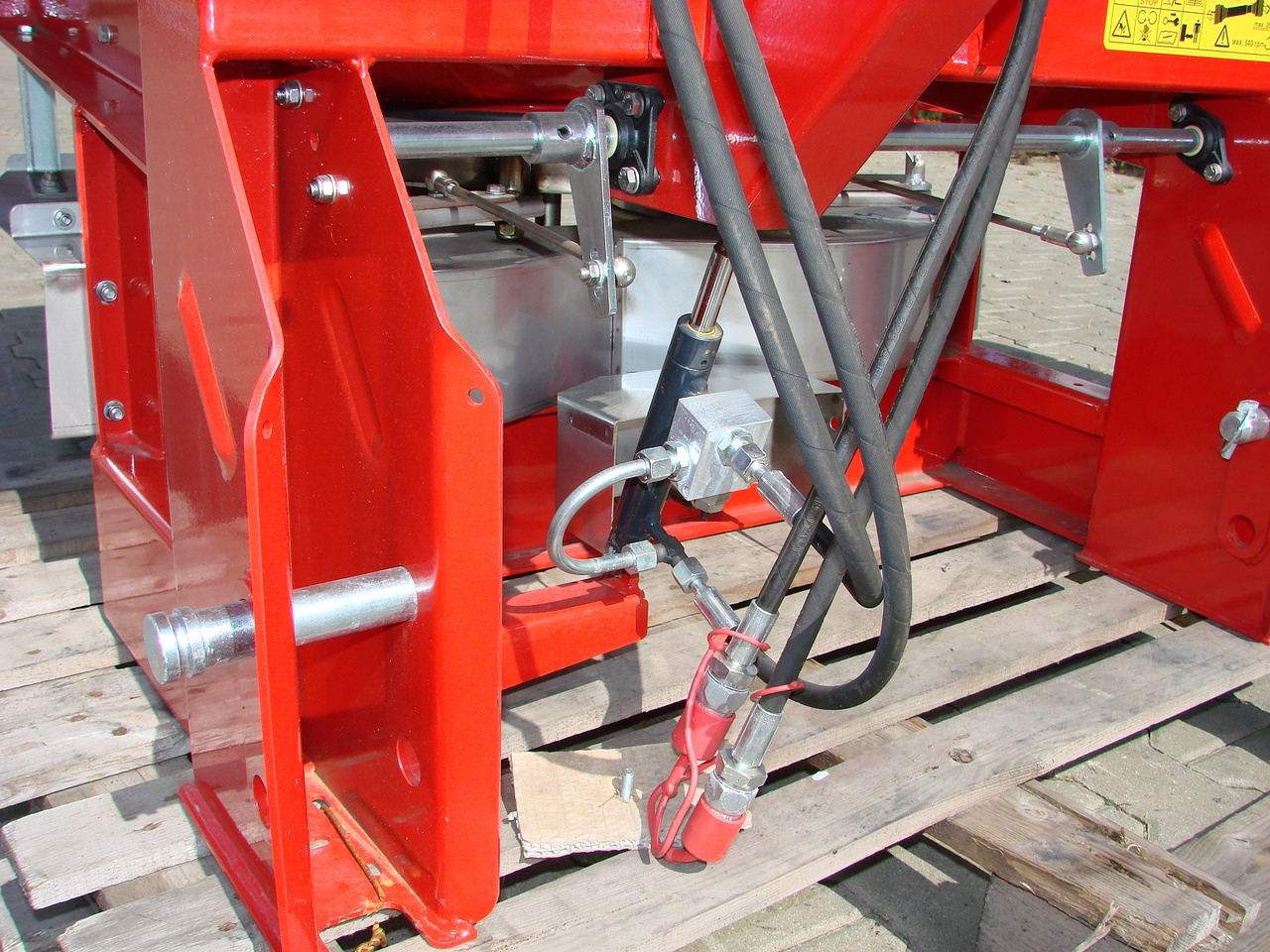 JAR-MET Düngerstreuer / Fertilizer spreader / Epandeur d'engrais / Rozsiewacz nawozów 1200 kg - Разбрасыватель удобрений: фото 2 JAR-MET Düngerstreuer / Fertilizer spreader / Epandeur d'engrais / Rozsiewacz nawozów 1200 kg - Разбрасыватель удобрений: фото 2