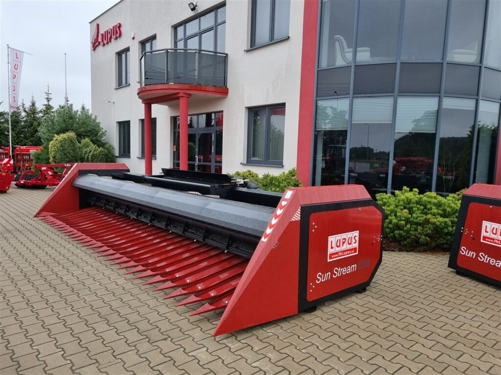 Lupus Sonnenblummenvorsatz / Sunflower harvester / Coupe à tournesol / Сosechadora / Macchina per la raccolta dei girasoli / Жатка для подсолнечника / Przystawka do słonecznika 6,5 m - Жатка для подсолнечника: фото 5 Lupus Sonnenblummenvorsatz / Sunflower harvester / Coupe à tournesol / Сosechadora / Macchina per la raccolta dei girasoli / Жатка для подсолнечника / Przystawka do słonecznika 6,5 m - Жатка для подсолнечника: фото 5