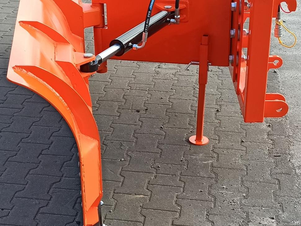 METAL-TECHNIK Schneeschild / Snow plow / Lame à neige / sgombraneve dritto / Cнегоочиститель / Pług odśnieżny prosty 3 m - Отвал для снега для Отвалов для снега: фото 2 METAL-TECHNIK Schneeschild / Snow plow / Lame à neige / sgombraneve dritto / Cнегоочиститель / Pług odśnieżny prosty 3 m - Отвал для снега для Отвалов для снега: фото 2