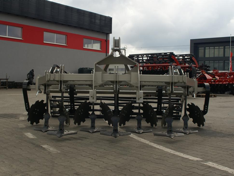 ROLEX Flügelschargrubber / Stubble cultivator / Dechaumeur à dents / Aratri stoppiatori / Стерневой культиватор / Agregat podorywkowy 3 m - Культиватор: фото 2 ROLEX Flügelschargrubber / Stubble cultivator / Dechaumeur à dents / Aratri stoppiatori / Стерневой культиватор / Agregat podorywkowy 3 m - Культиватор: фото 2