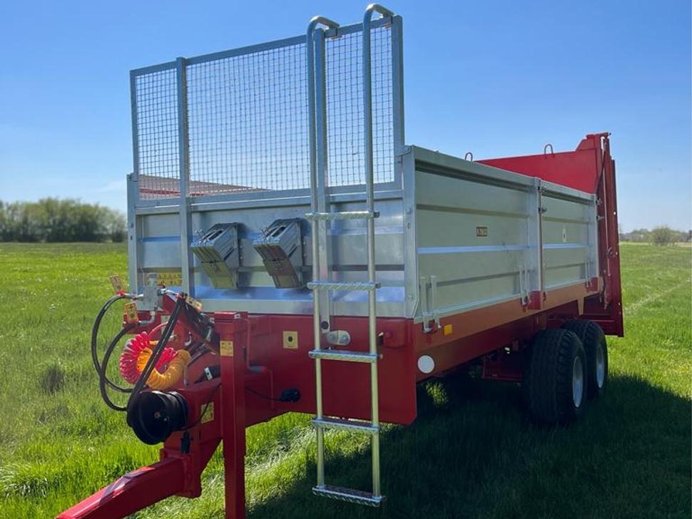 Roltrans Miststreuer / Manure spreader / Épandeur à fumier / Spandiletame / Разбрасыватель органических удобрений / Rozrzutnik obornika N250/32 JAMNIK 8 t - Навозоразбрасыватель: фото 1 Roltrans Miststreuer / Manure spreader / Épandeur à fumier / Spandiletame / Разбрасыватель органических удобрений / Rozrzutnik obornika N250/32 JAMNIK 8 t - Навозоразбрасыватель: фото 1
