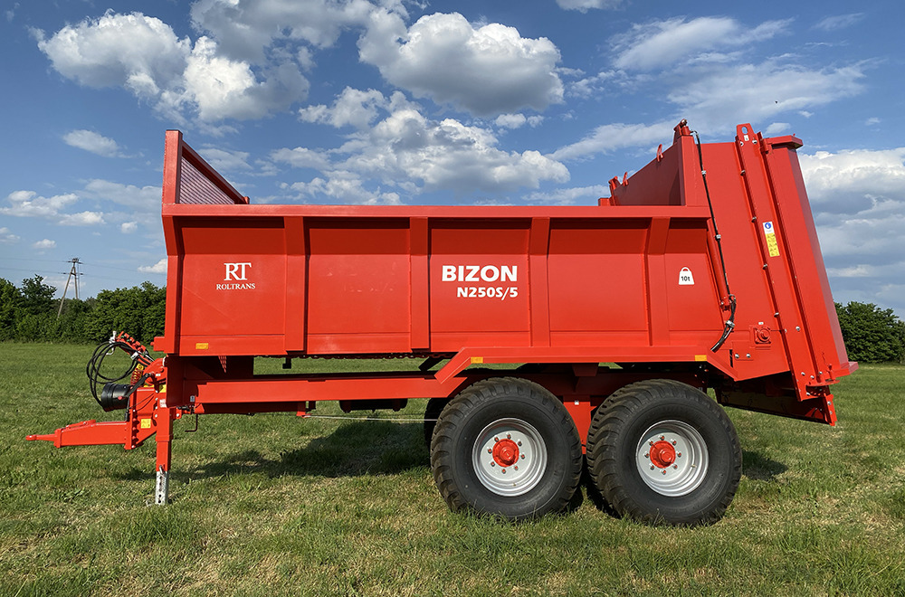 Roltrans Miststreuer / Manure spreader / Epandeur à fumier / Spandiletame / Разбрасыватель органических удобрений / Rozrzutnik obornika N250S/5 10 t - Навозоразбрасыватель: фото 2 Roltrans Miststreuer / Manure spreader / Epandeur à fumier / Spandiletame / Разбрасыватель органических удобрений / Rozrzutnik obornika N250S/5 10 t - Навозоразбрасыватель: фото 2