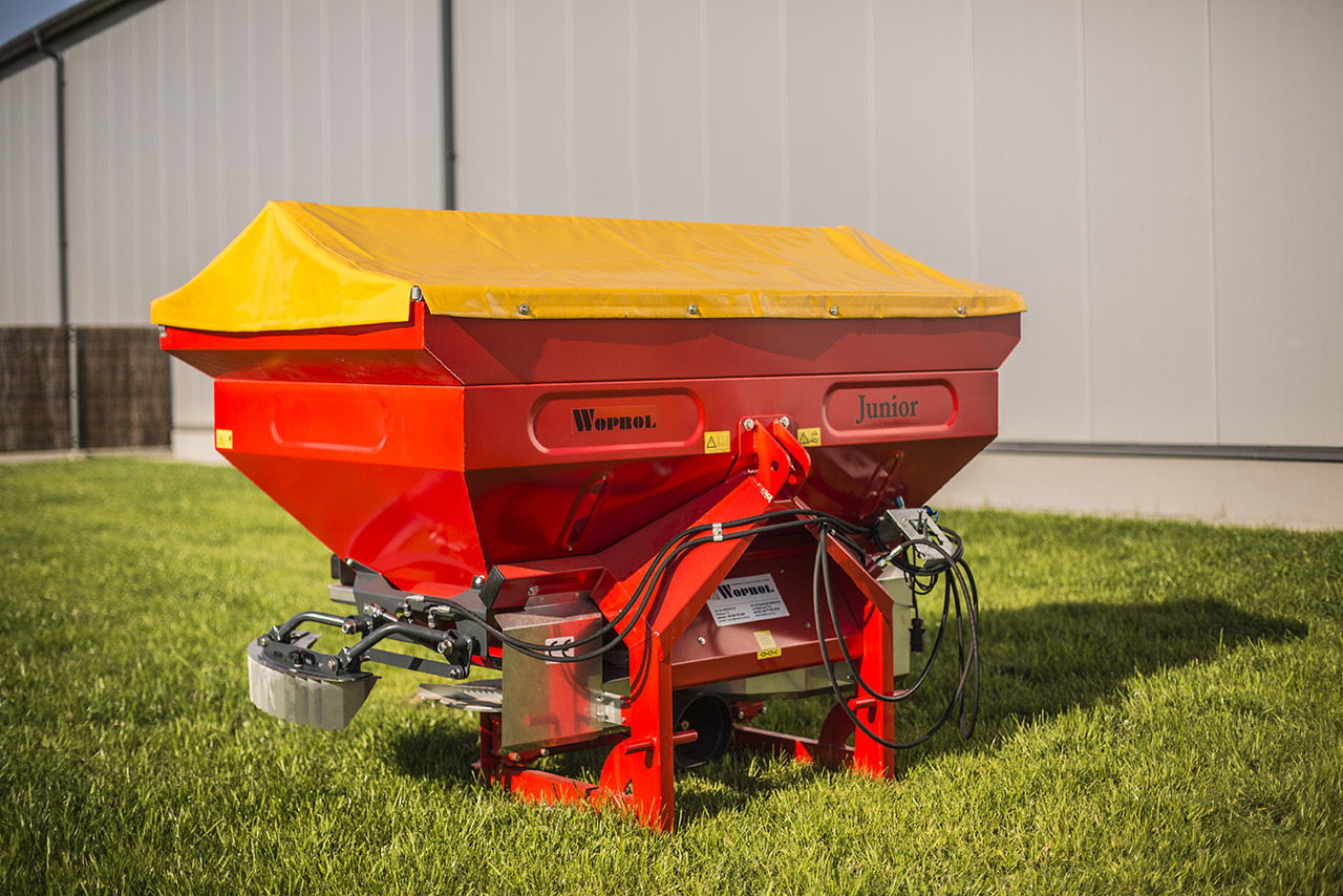 WOPROL Düngerstreuer / Fertilizer spreader / Epandeur d'engrais / Rozsiewacz nawozów 600 kg - Разбрасыватель удобрений: фото 1 WOPROL Düngerstreuer / Fertilizer spreader / Epandeur d'engrais / Rozsiewacz nawozów 600 kg - Разбрасыватель удобрений: фото 1