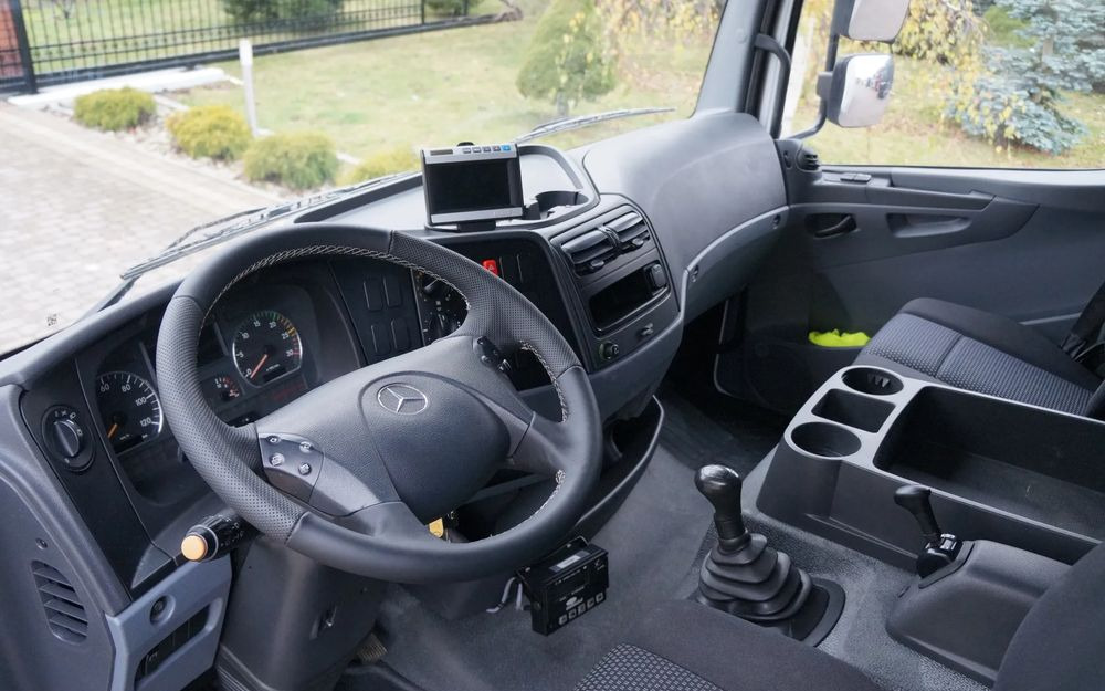 Рефрижератор Mercedes-Benz ATEGO 1318 EURO 5 132 TYS KM CHŁODNIA CARRIER 750 WINDA: фото 10