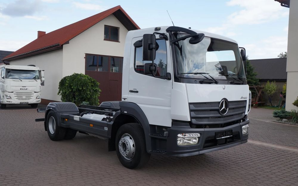 Mercedes-Benz ATEGO 1621 EURO 6 MANUAL RAMA DO ZABUDOWY 16.000 KG ATEGO 1623 1624 - Грузовик-шасси: фото 3 Mercedes-Benz ATEGO 1621 EURO 6 MANUAL RAMA DO ZABUDOWY 16.000 KG ATEGO 1623 1624 - Грузовик-шасси: фото 3