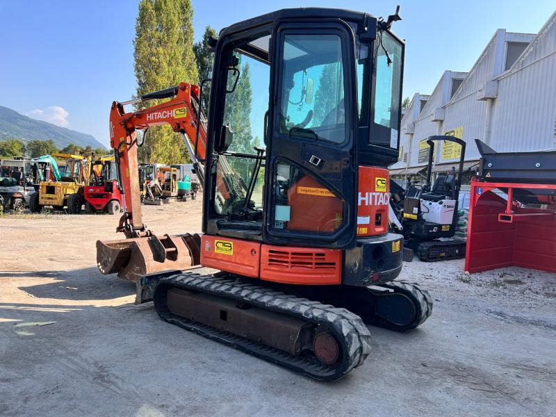 Hitachi ZX26U-5A MINI PELLE 2,7T - Мини-экскаватор: фото 2 Hitachi ZX26U-5A MINI PELLE 2,7T - Мини-экскаватор: фото 2