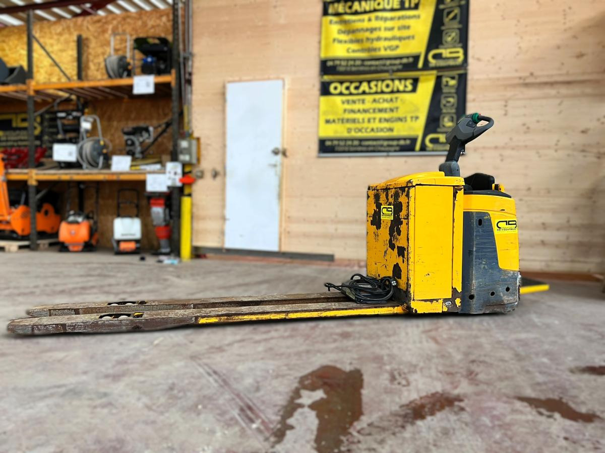 Jungheinrich ERE225 Gerbeur transpalette électrique - Штабелер: фото 1 Jungheinrich ERE225 Gerbeur transpalette électrique - Штабелер: фото 1