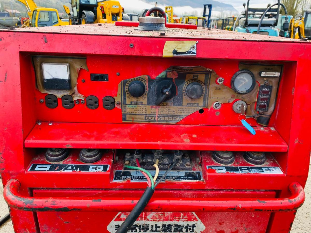 Мини-экскаватор KOBELCO Mini pelle électrique SK007: фото 16