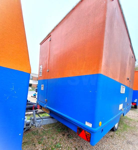 REMORQUE BASE VIE CABANE DE CHANTIER - Жилой контейнер: фото 4 REMORQUE BASE VIE CABANE DE CHANTIER - Жилой контейнер: фото 4