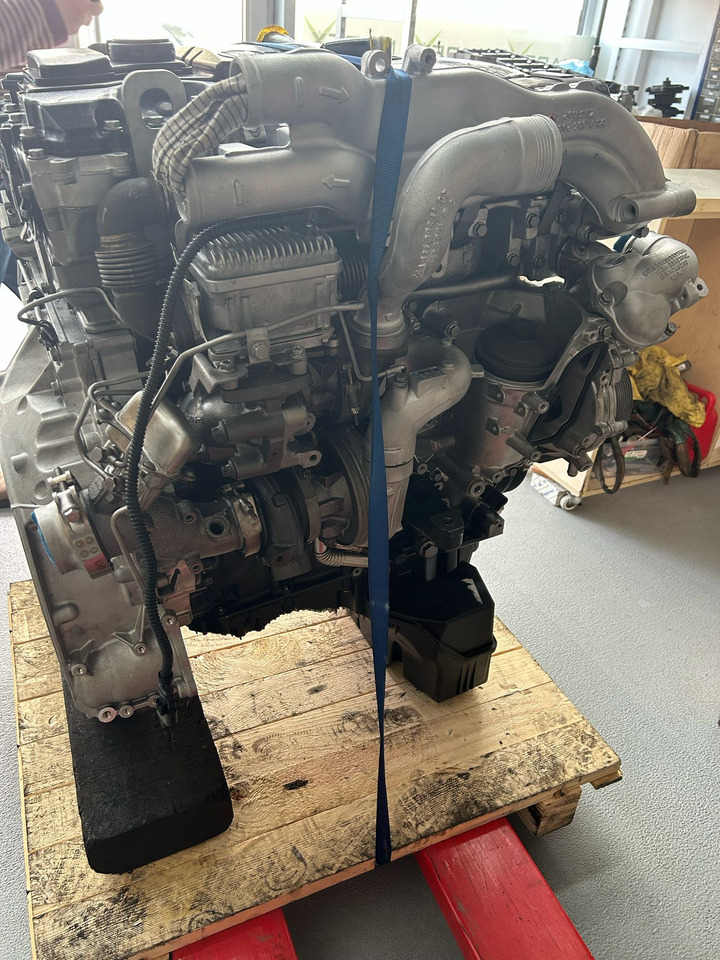 MERCEDES-BENZ OM-934-MOTEUR - Двигатель: фото 4 MERCEDES-BENZ OM-934-MOTEUR - Двигатель: фото 4
