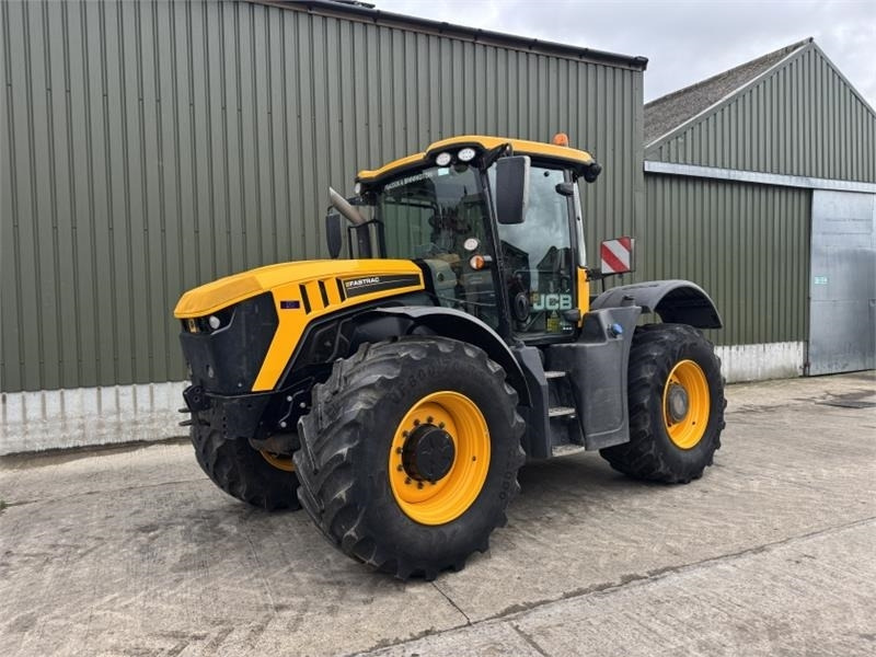 JCB Fastrac 4220 **8000 Hour Warranty** - Трактор: фото 1 JCB Fastrac 4220 **8000 Hour Warranty** - Трактор: фото 1