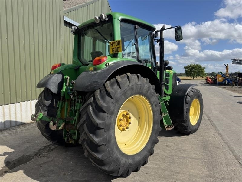 John Deere 6930 Premium - Трактор: фото 4 John Deere 6930 Premium - Трактор: фото 4