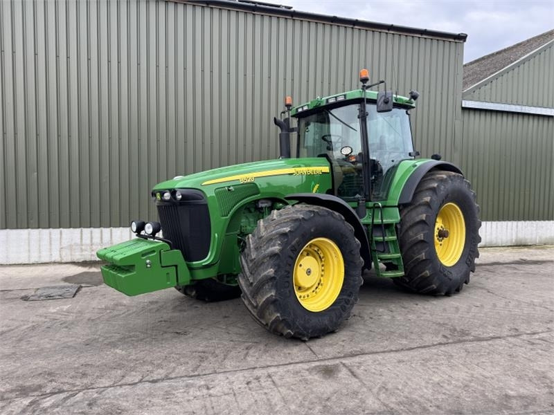 John Deere 8520 **Imaculate Condition** - Трактор: фото 1 John Deere 8520 **Imaculate Condition** - Трактор: фото 1