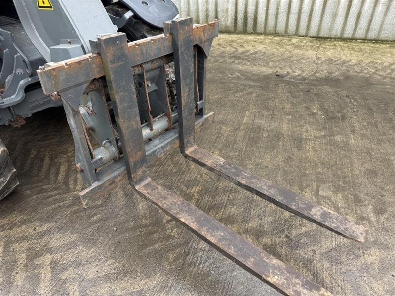 Телескопический погрузчик Kramer KT 357 Ecospeed: фото 11 Телескопический погрузчик Kramer KT 357 Ecospeed: фото 11