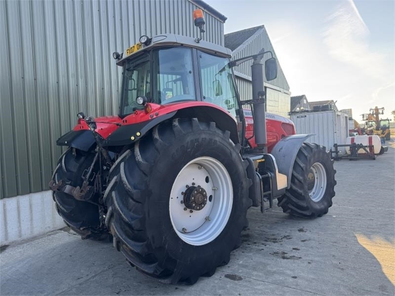 Massey Ferguson 8480 Dyna-VT - Трактор: фото 2 Massey Ferguson 8480 Dyna-VT - Трактор: фото 2