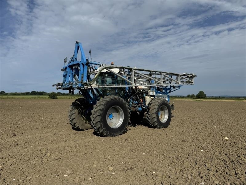 Matrot Matrot M44D 36m Self Propelled Sprayer - Навесной опрыскиватель: фото 1 Matrot Matrot M44D 36m Self Propelled Sprayer - Навесной опрыскиватель: фото 1