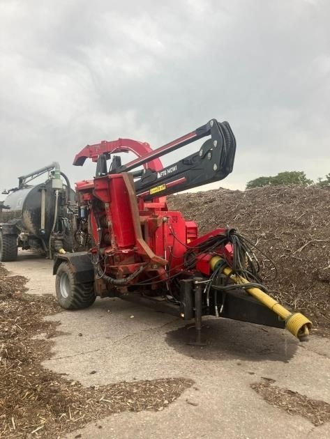 Lindana TP 310 PTO K Wood Chipper - Сельскохозяйственная техника: фото 2 Lindana TP 310 PTO K Wood Chipper - Сельскохозяйственная техника: фото 2