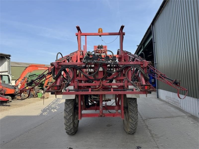 Spraycare Supertrac Spraycare Supertrac 2600L 24m - Навесной опрыскиватель: фото 3 Spraycare Supertrac Spraycare Supertrac 2600L 24m - Навесной опрыскиватель: фото 3