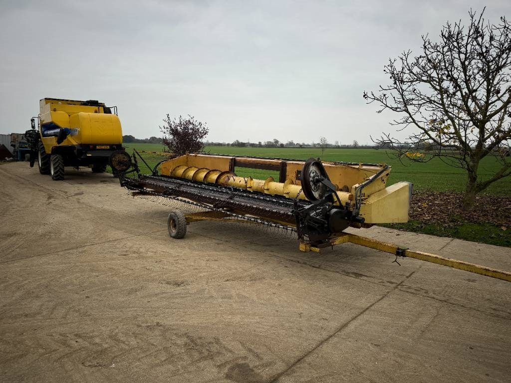 Sund 20Ft Pea Header - Навесное оборудование для комбайна: фото 1 Sund 20Ft Pea Header - Навесное оборудование для комбайна: фото 1