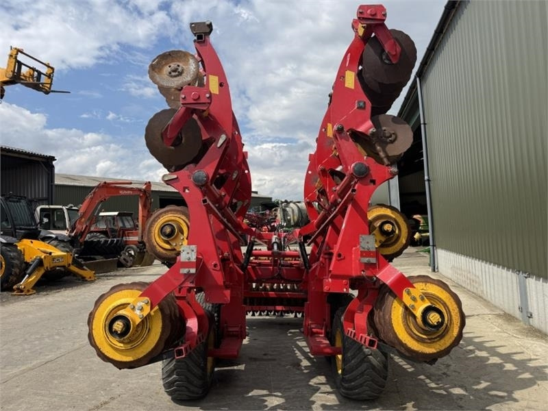 Vaderstad Carrier 820 Cultivator  - Почвофреза: фото 3 Vaderstad Carrier 820 Cultivator  - Почвофреза: фото 3