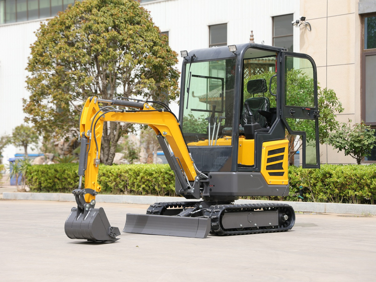 KUBOTA Diesel Mini excavator 1.8 Ton - Müller Machinery MB 18 - VKSH - Мини-экскаватор: фото 1 KUBOTA Diesel Mini excavator 1.8 Ton - Müller Machinery MB 18 - VKSH - Мини-экскаватор: фото 1