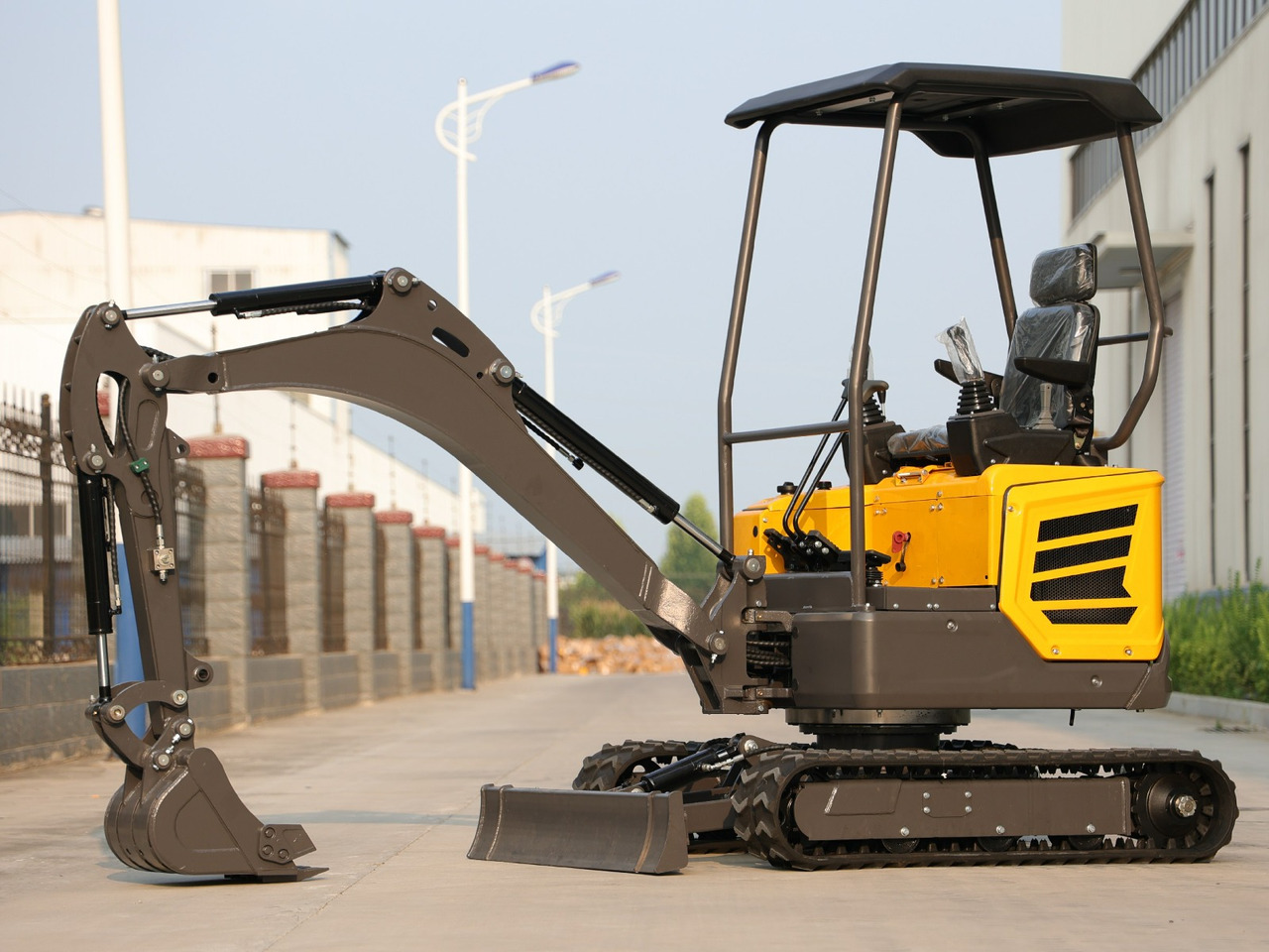 KUBOTA Diesel Mini excavator 2 Ton - Müller machinery MB 20 - SH - Мини-экскаватор: фото 2 KUBOTA Diesel Mini excavator 2 Ton - Müller machinery MB 20 - SH - Мини-экскаватор: фото 2